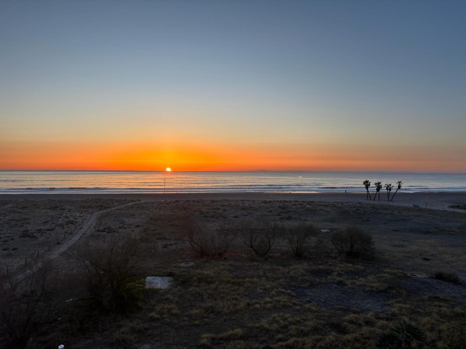 Primera Linea De Playa バレンシア エクステリア 写真
